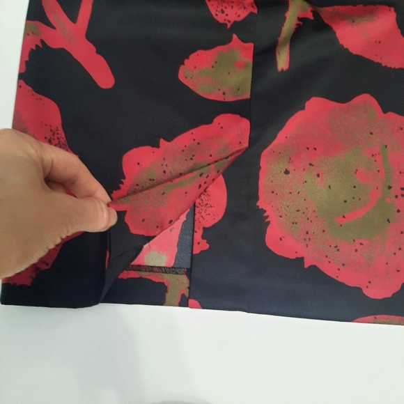 Mac & Jac flower print skirt size 6 - Picture 8 of 8